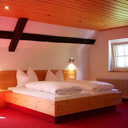 Feriengasthof Loewen Hotel Breitnau